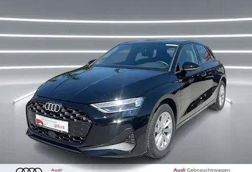 Gebraucht Audi A3 Ambiente 116 PS (85 kW) 2025 Brillantschwarz Limousine