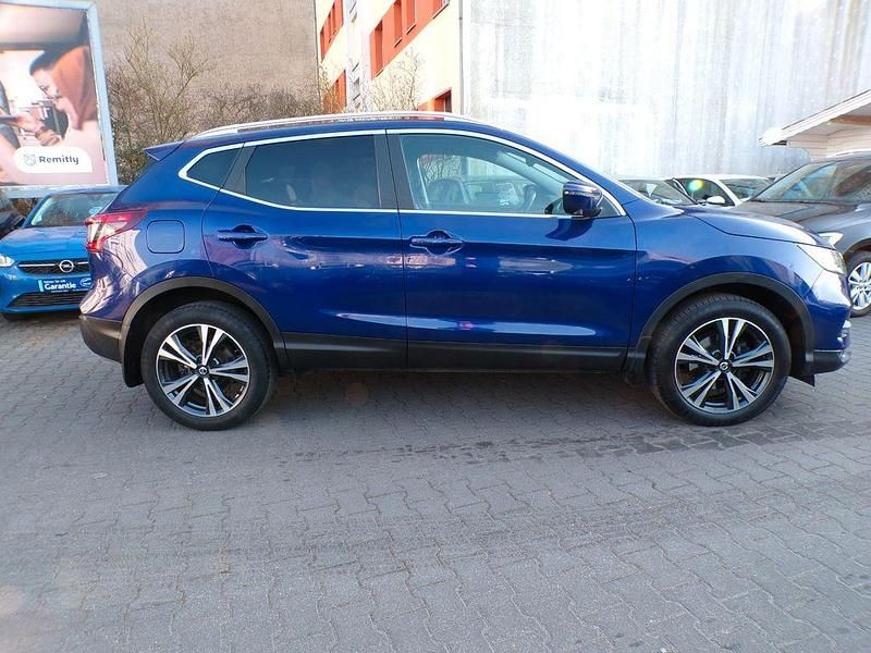 Gebraucht Nissan Qashqai 159 PS (116 kW) 2019 Blau SUV