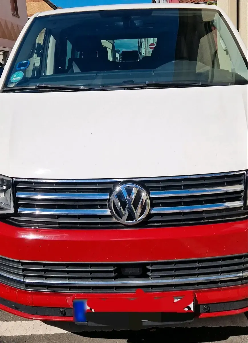 Gebraucht VW Multivan 204 PS (150 kW) 2015 Weiß Van / Kleinbus