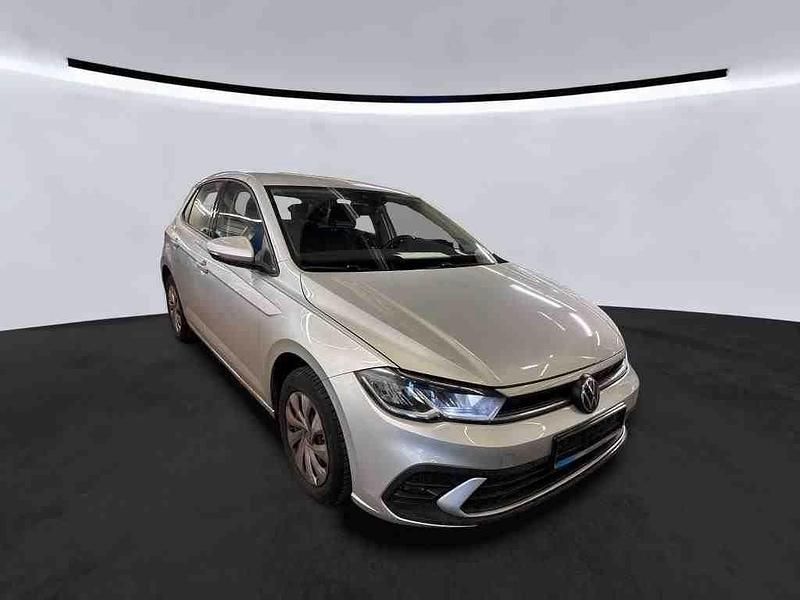 Gebraucht VW Polo Life 95 PS (69 kW) 2023 Silber Kleinwagen