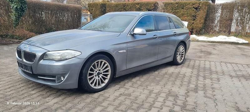 Gebraucht BMW 525 Shadowline 218 PS (160 kW) 2012 Grau Kombi