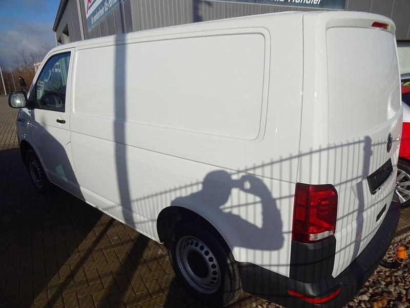 Gebraucht VW Transporter 110 PS (80 kW) 2020 Weiß Van