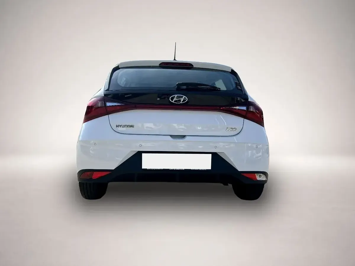 Gebraucht Hyundai i20 Select 84 PS (61 kW) 2022 Weiß Kleinwagen