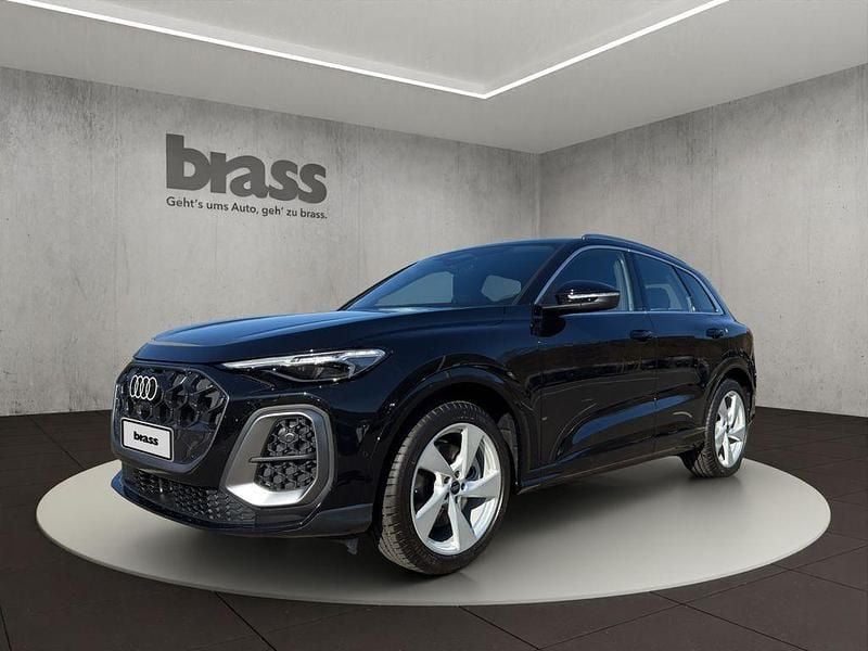 Mythosschwarz metallic Gebraucht 2025 Audi Q5 Ambiente SUV | 68.800 € - Bild 1/4