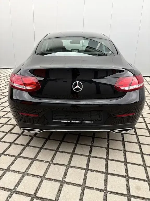 Gebraucht Mercedes C200 Exclusive 184 PS (135 kW) 2017 Schwarz Coupé