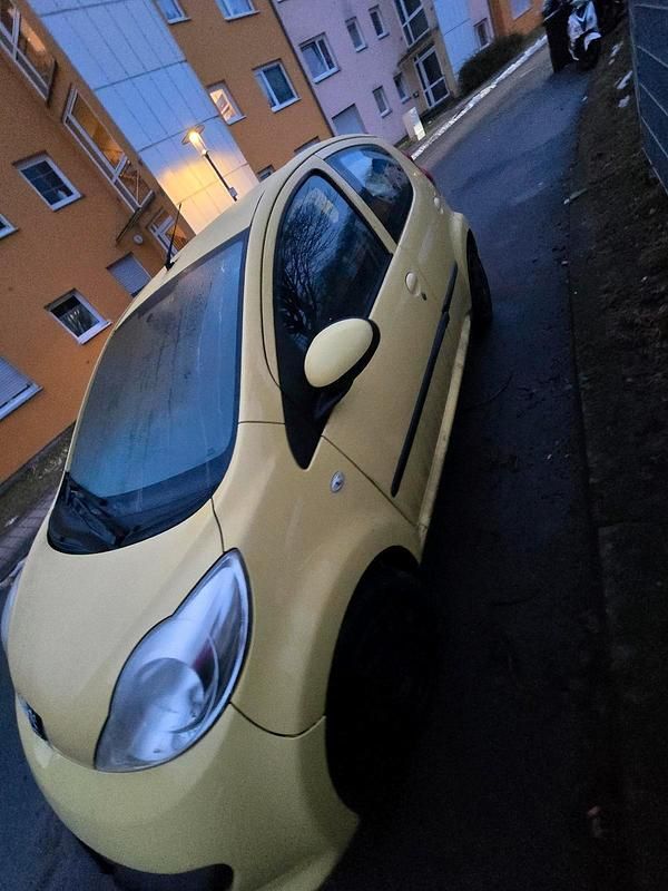 Gebraucht Peugeot 107 2006 Gelb Kleinwagen
