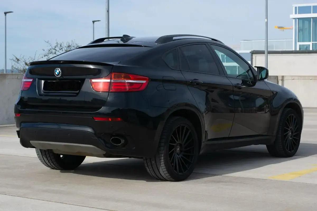 Second-hand BMW X6 305 CP (224 kW) 2013 Negru SUV