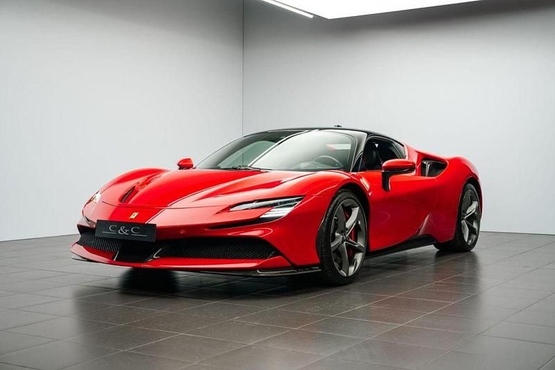 Gebraucht Ferrari SF90 999 PS (734 kW) 2021 Rot Coupé
