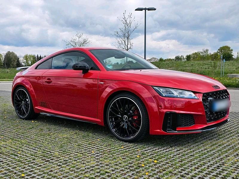 Gebraucht Audi TT Competition 245 PS (180 kW) 2022 Rot Coupé