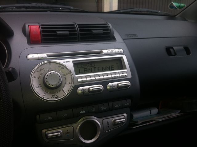 Gebraucht Honda Jazz LS 83 PS (61 kW) 2005 Blau metallic Kleinwagen