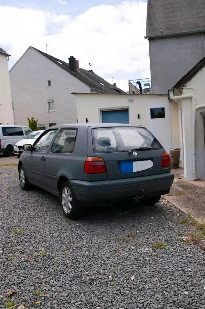 Gebraucht VW Golf III 60 PS (44 kW) 1997 Andere farben Kleinwagen