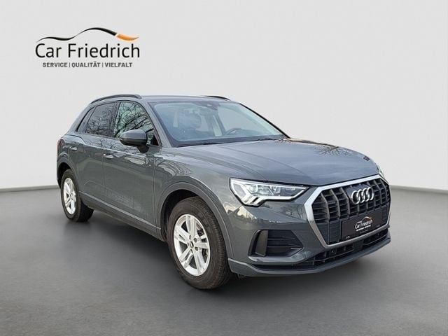 Gebraucht Audi Q3 Ambiente 150 PS (110 kW) 2020 Grau SUV