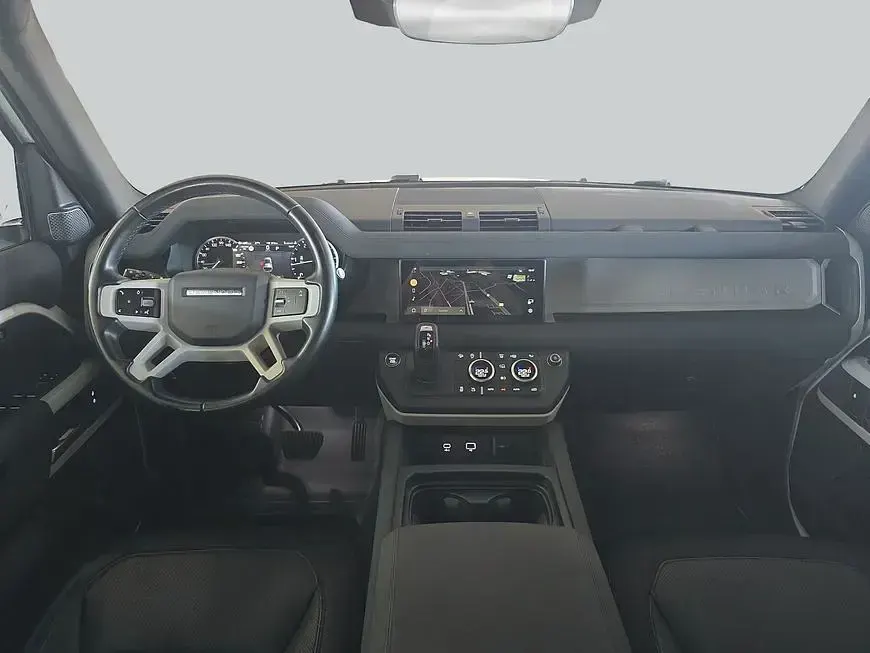 Gebraucht Land Rover Defender SE Dynamic 200 PS (147 kW) 2023 Fuji white uni SUV