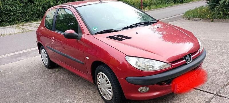 Rot Gebraucht 2004 Peugeot 206 Filou Limousine | 1.199 € (Fairer Preis) - Bild 1/4