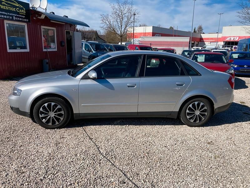 Gebraucht Audi A4 Prestige 130 PS (95 kW) 2001 Silber Limousine