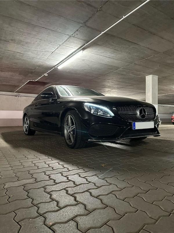 Gebraucht Mercedes C200 AMG line 184 PS (135 kW) 2016 Schwarz Coupé