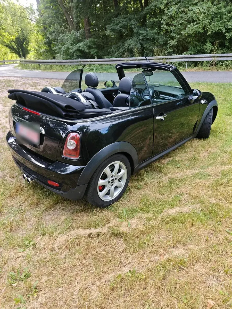 Gebraucht Mini Cooper S Cabriolet 174 PS (127 kW) 2010 Schwarz Cabrio