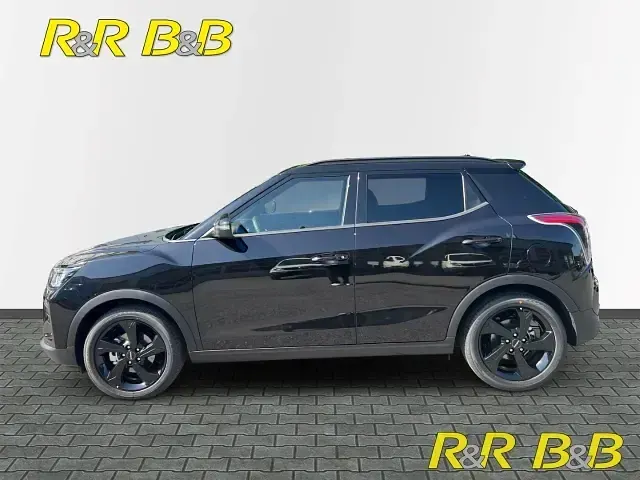 Neu KGM Tivoli 163 PS (119 kW) 2026 Schwarz SUV