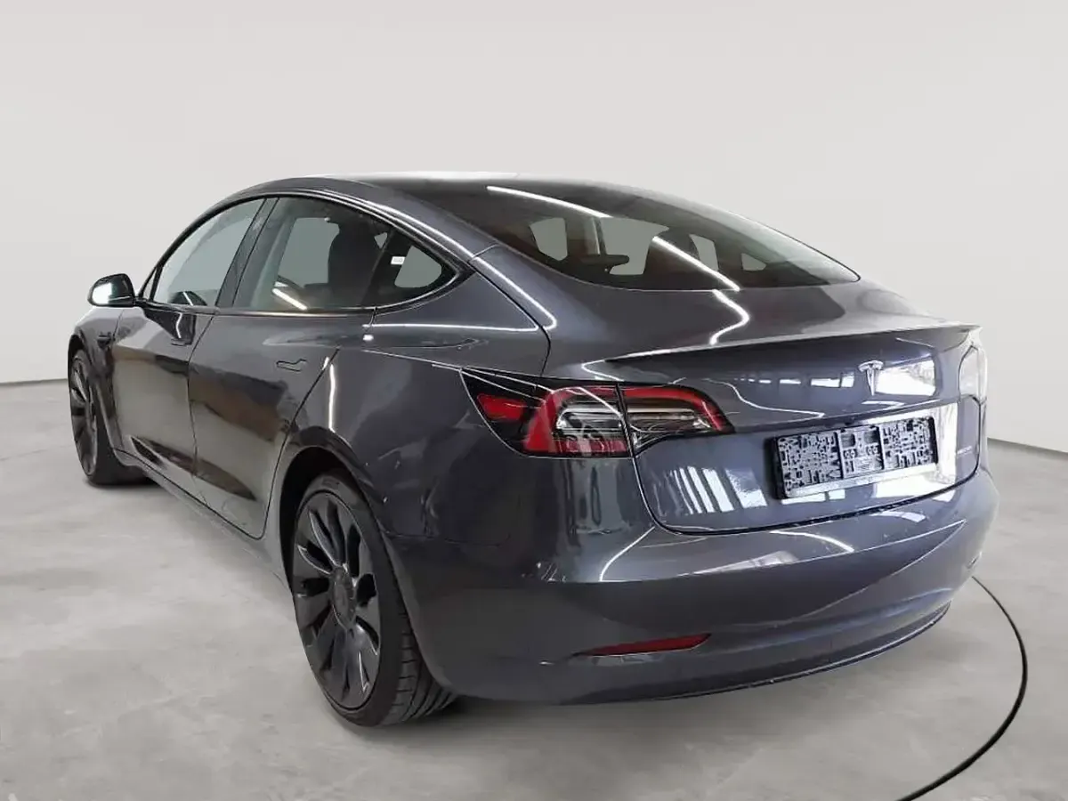 Brugt Tesla Model 3 Performance 392 kW (534 HK) 2023 Sølv Sedan