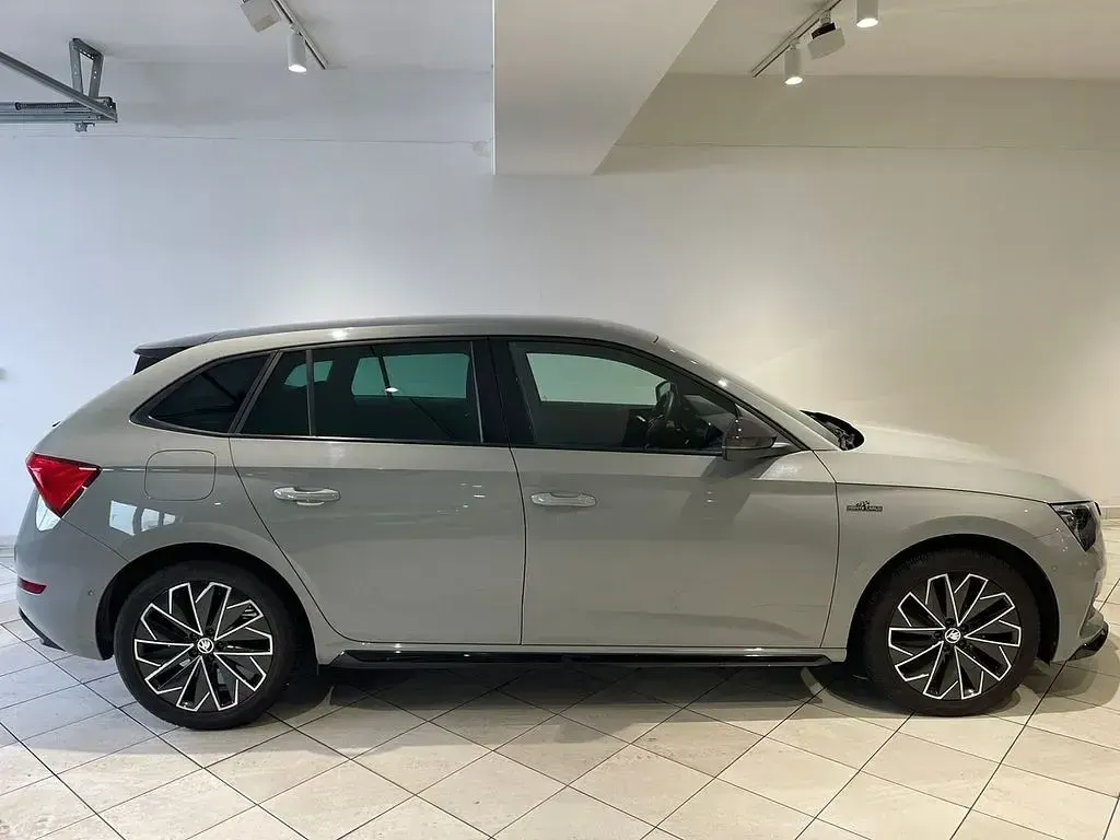 Gebraucht Skoda Scala Monte Carlo 110 PS (80 kW) 2022 Grau Kleinwagen