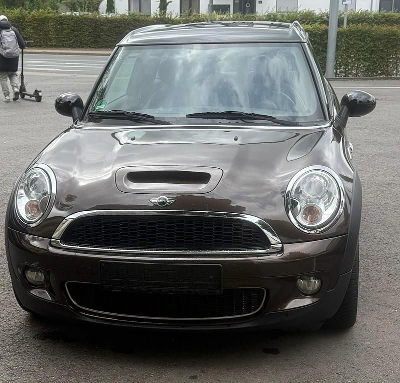 Braun Gebraucht 2008 Mini Cooper S Clubman Kombi | 9.900 € (Teuer) - Bild 1/4