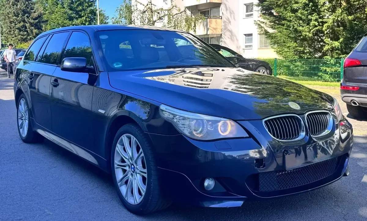 Gebraucht BMW 530 M Sport 272 PS (200 kW) 2009 Schwarz Kombi