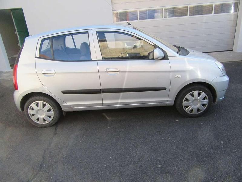 Gebraucht Kia Picanto LX 61 PS (44 kW) 2007 Silber Kleinwagen
