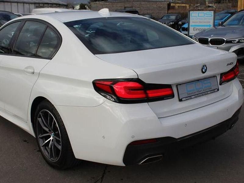 Gebraucht BMW 540 M Sport 333 PS (244 kW) 2022 Alpinweiss iii Limousine