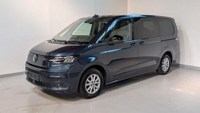 Gebraucht VW Multivan 150 PS (110 kW) 2022 Blau Van