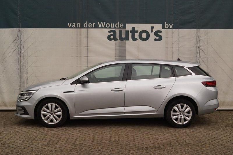 Grau Gebraucht 2023 Renault Mégane IV Equilibre Kombi | 16.015 € (Superpreis) - Bild 1/4