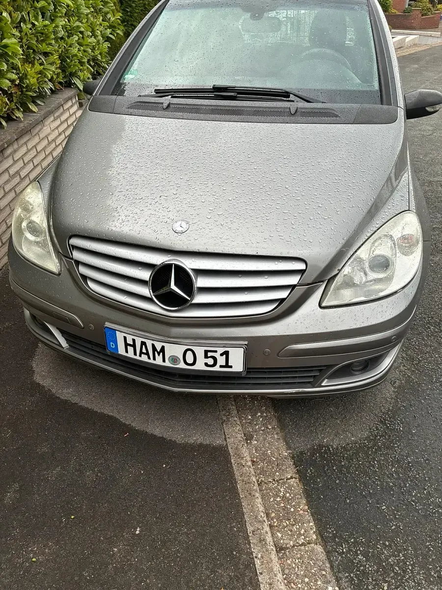 Gebraucht Mercedes B170 85 PS (62 kW) 2007 Grau Van / Kleinbus