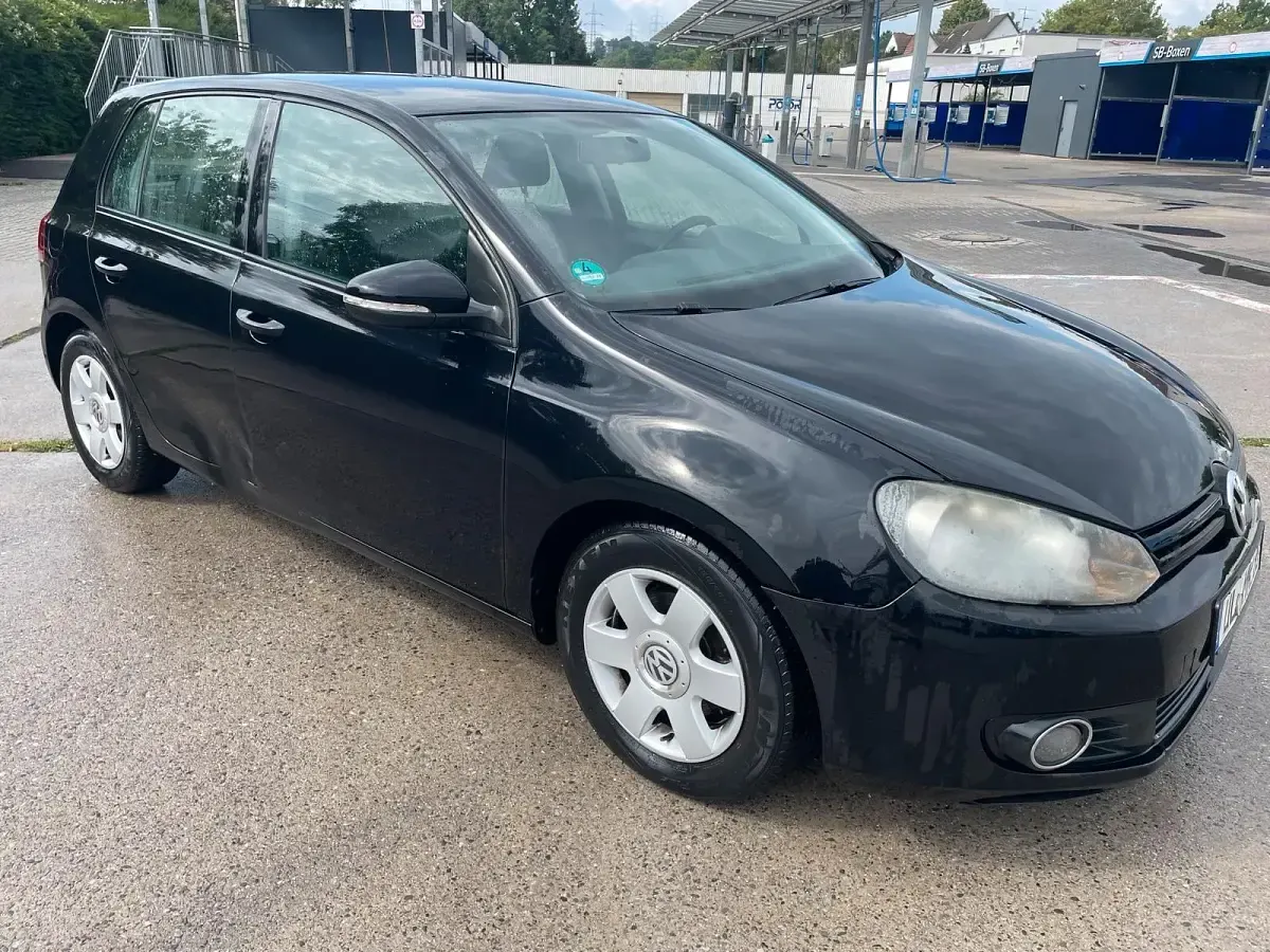 Gebraucht VW Golf VI 105 PS (77 kW) 2009 Schwarz Limousine