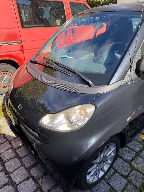 Schwarz Gebraucht 2010 Smart ForTwo Coupé Passion Coupé | 4.750 € (Fairer Preis) - Bild 1/4