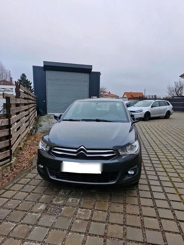 Grau Gebraucht 2017 Citroën C-Elysee I Limousine | 6.000 € (Fairer Preis) - Bild 1/4