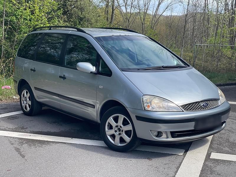 Usata Ford Galaxy 150 CV (110 kW) 2005 Monovolume