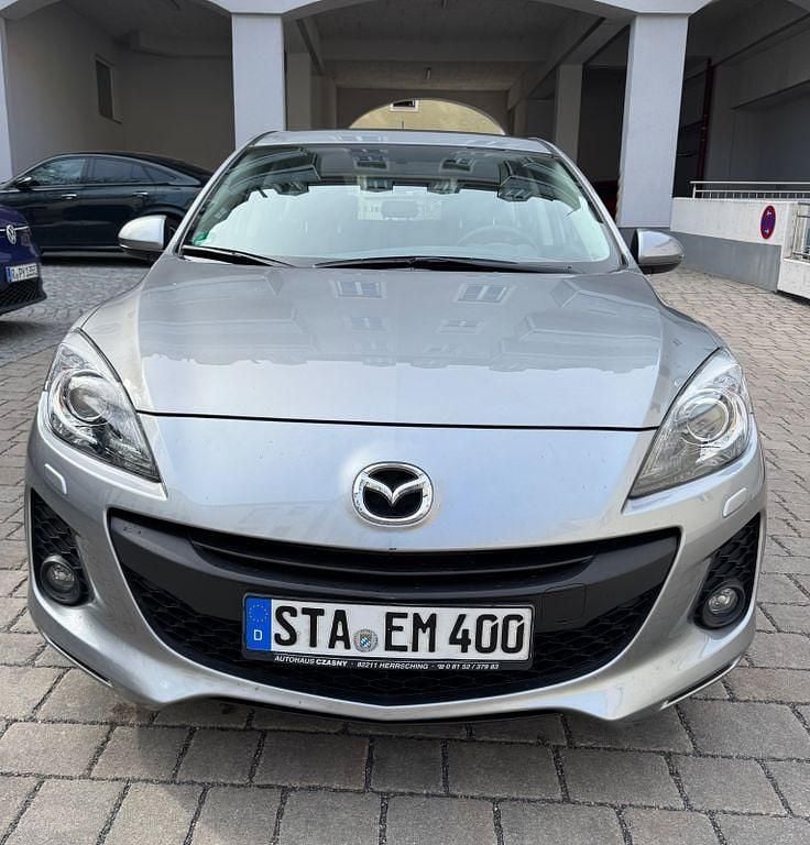 Gebraucht Mazda 3 105 PS (77 kW) 2012 Grau Limousine