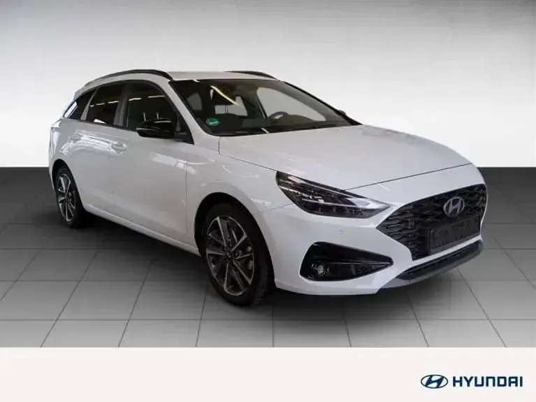Gebraucht Hyundai i30 Advantage 101 PS (74 kW) 2025 Weiß Kombi