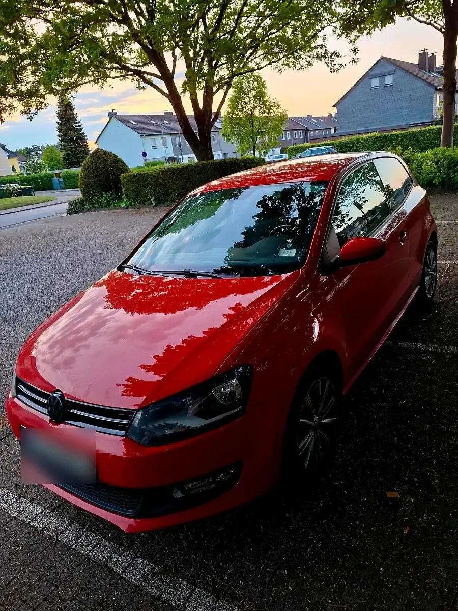 Używany VW Polo 60 KM (44 kW) 2011 Czerwony Hatchback