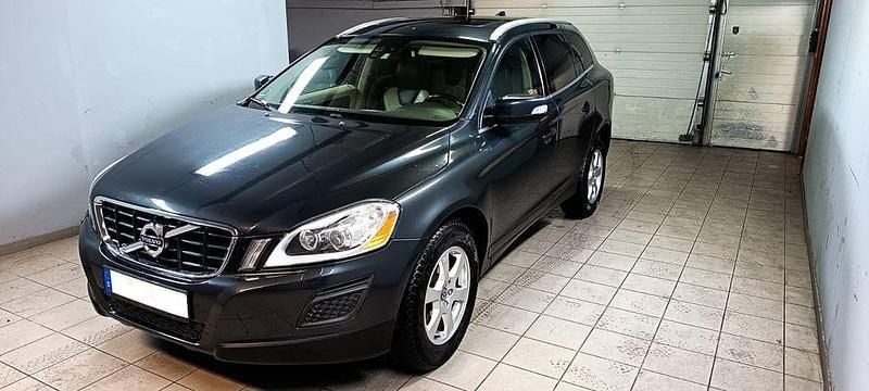 Gebraucht Volvo XC60 Summum 205 PS (150 kW) 2011 Savile grey / metallic SUV