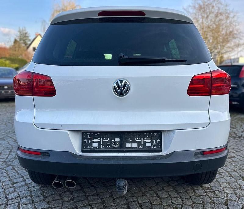 Gebraucht VW Tiguan Trendline 160 PS (117 kW) 2012 Weiß SUV