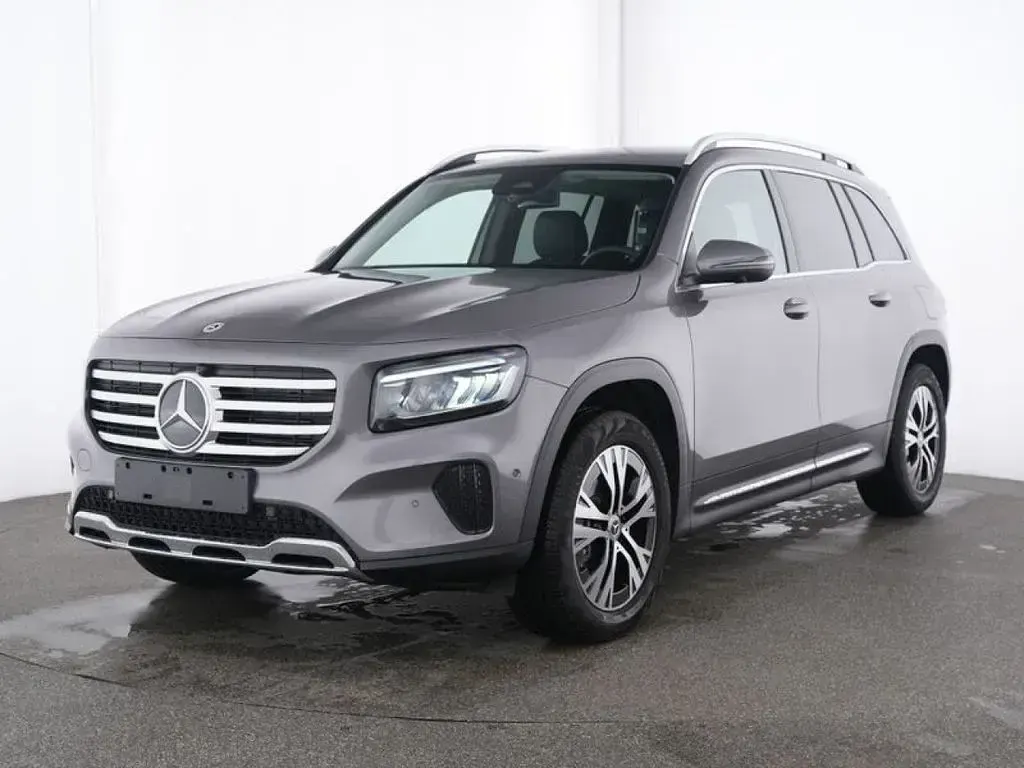 Gebraucht Mercedes GLB220 Progressive 190 PS (139 kW) 2025 Grau SUV