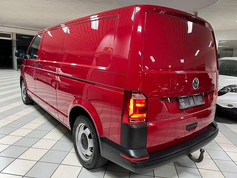 Gebraucht VW Transporter 179 PS (131 kW) 2015 Rot Van