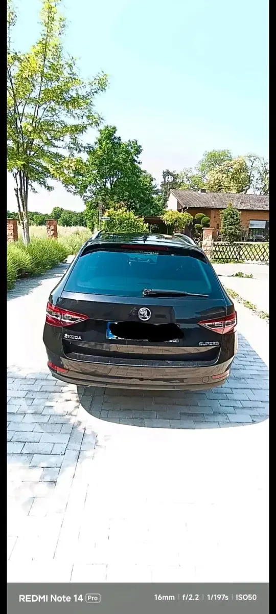 Używany Skoda Superb 150 KM (110 kW) 2017 Czarny Kombi