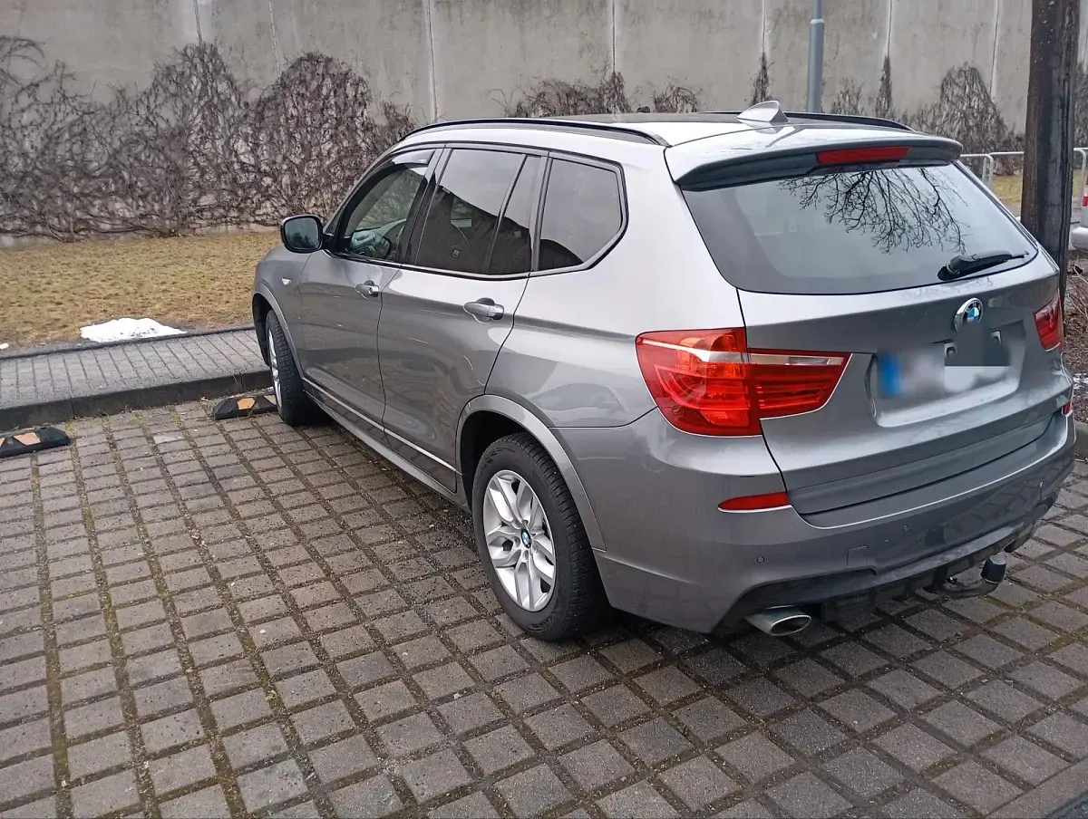 Gebraucht BMW X3 M Sport 182 PS (133 kW) 2012 Silber SUV