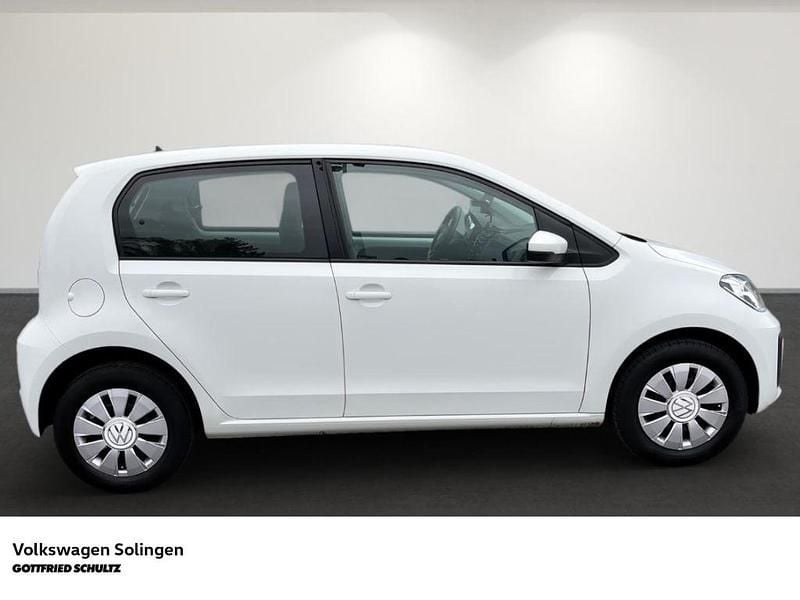Second-hand VW up! Move 65 CP (47 kW) 2022 Alb Hatchback