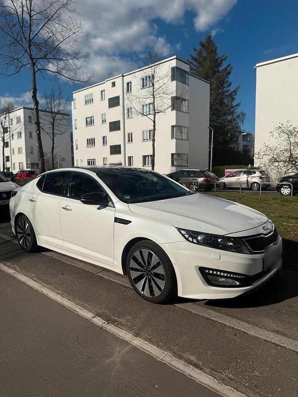 Gebraucht Kia Optima 138 PS (101 kW) 2012 Weiß Limousine