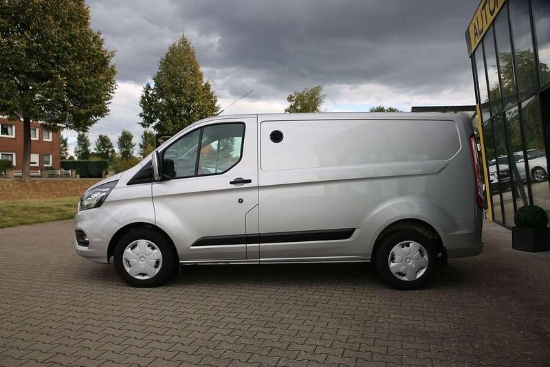 Gebraucht Ford Transit Custom Trend 131 PS (96 kW) 2023 Silber Limousine