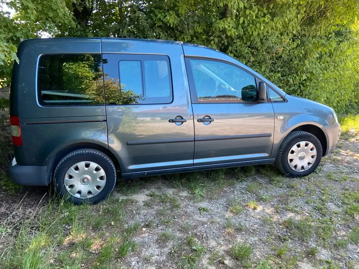 Gebraucht VW Caddy 120 PS (88 kW) 2009 Grau Van / Kleinbus