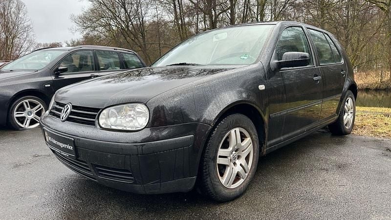 Gebraucht VW Golf IV Edition 75 PS (55 kW) 2002 Schwarz Limousine