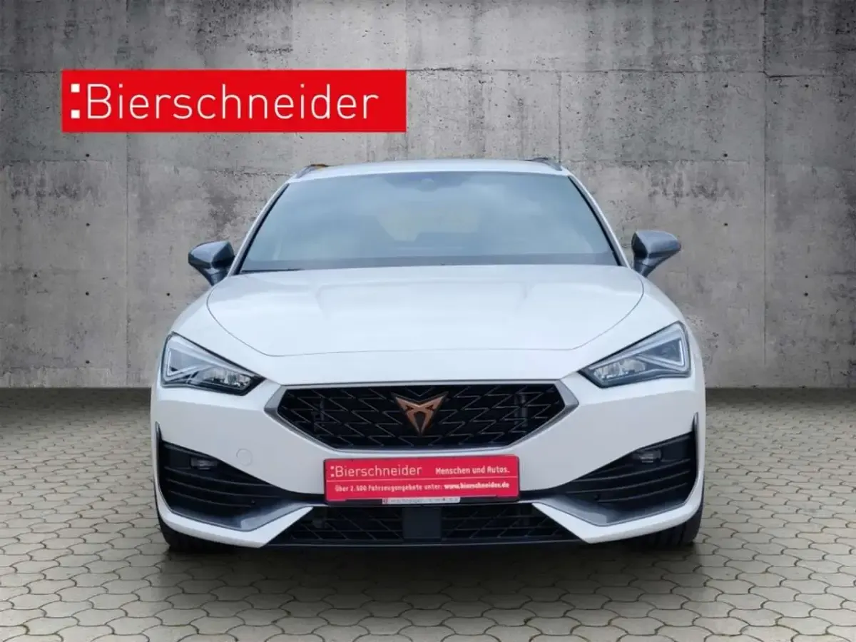 Gebraucht Cupra Leon VZ 245 PS (180 kW) 2024 Weiss Kombi